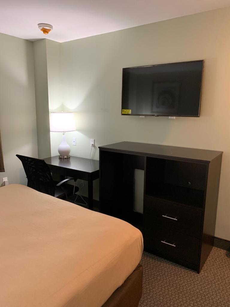 Quality Inn Queens New York Exterior photo